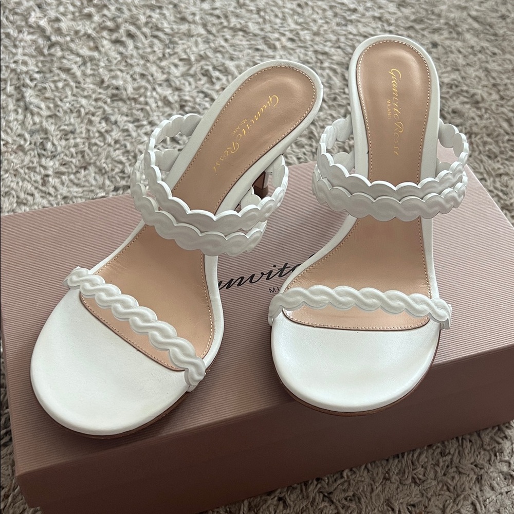 Gianvito Rossi Kai 70mm Leather Mule in White, Size 37.5, New in Box w/DustBag